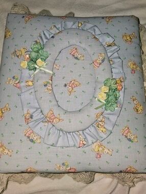 Vintage Puffy Fabric 80’s Lace White Rabbit Photo Album Scrapbook Tie Closure